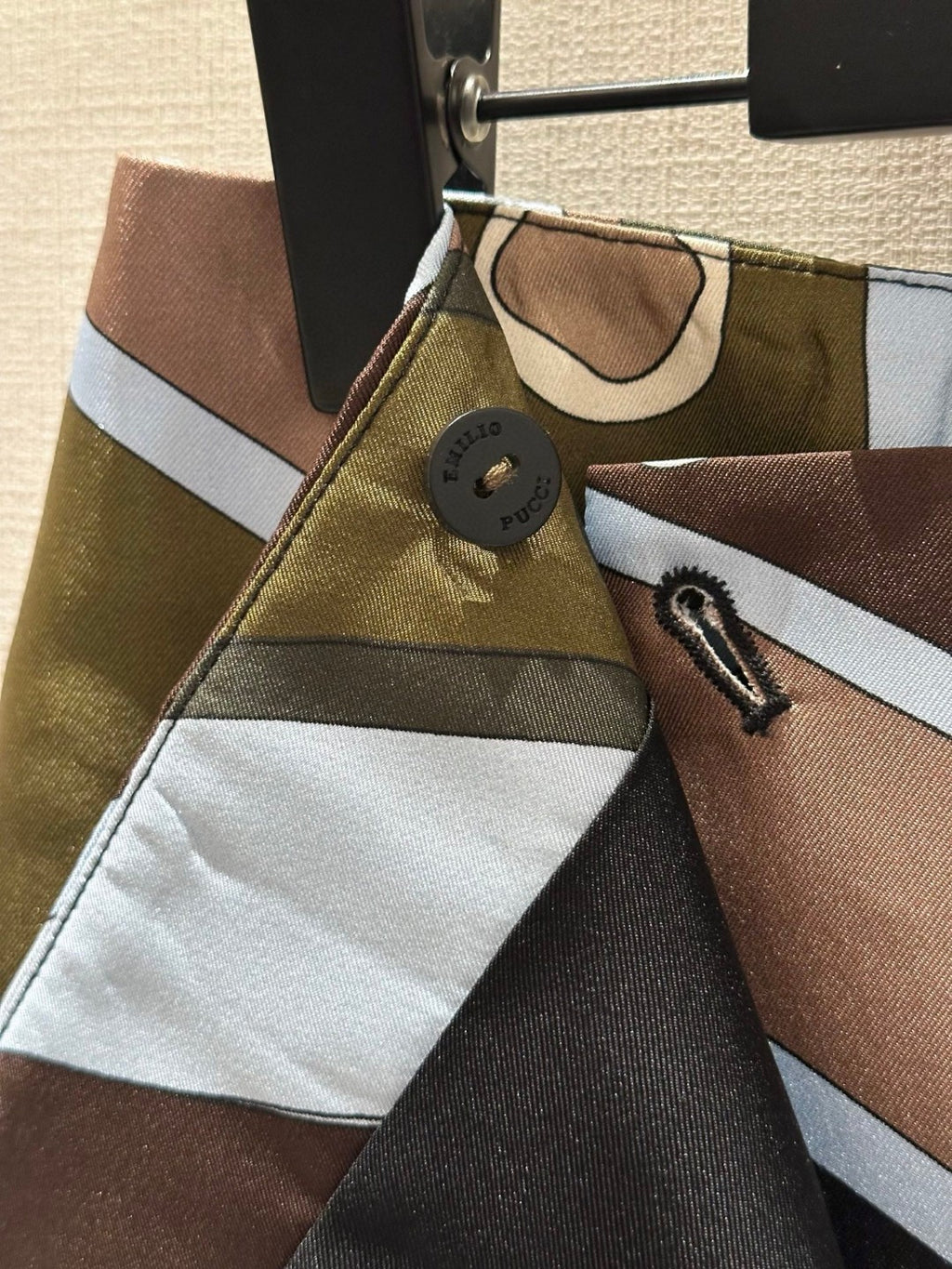 VIVARA WOOL MINI SKIRT IN GREEN
