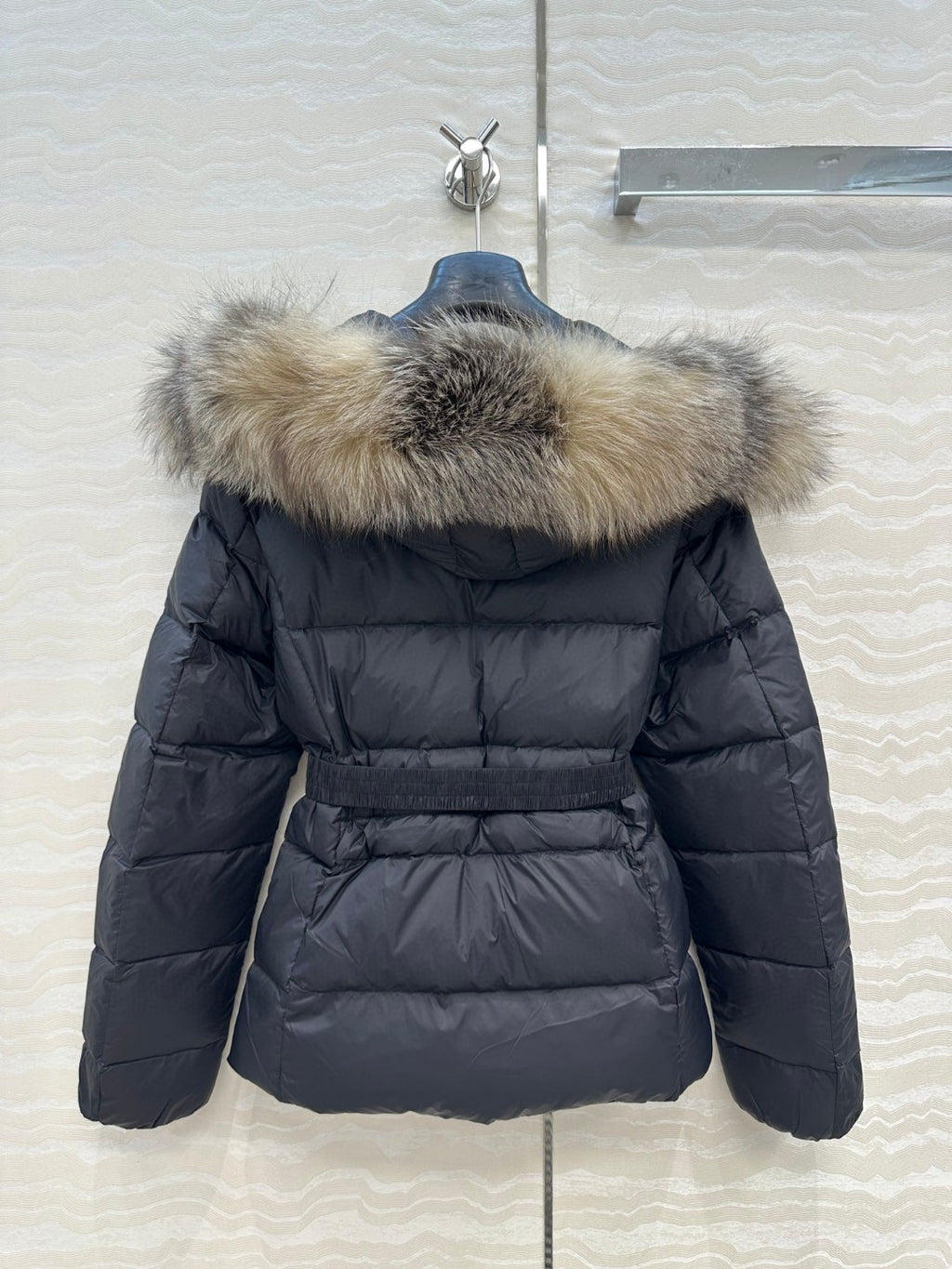 Boed Hooded Shearling-Trimmed Short Down Jacket