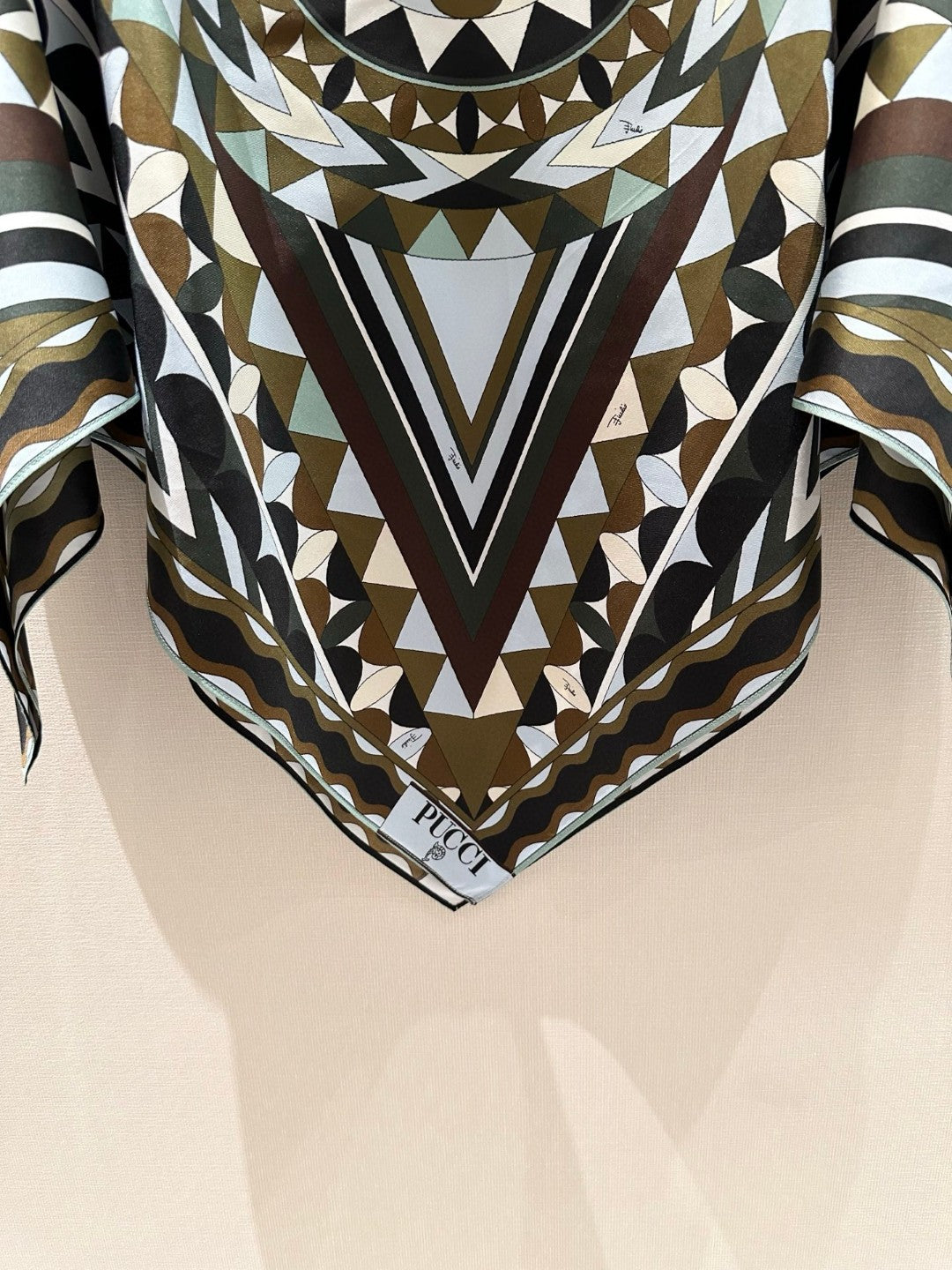 VIVARA SILK KAFTAN TOP IN GREEN
