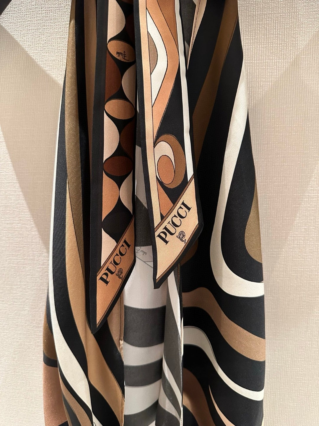 MARMO SILK TWILL HALTER TOP