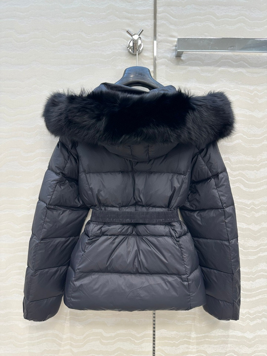 Boed Hooded Shearling-Trimmed Short Down Jacket