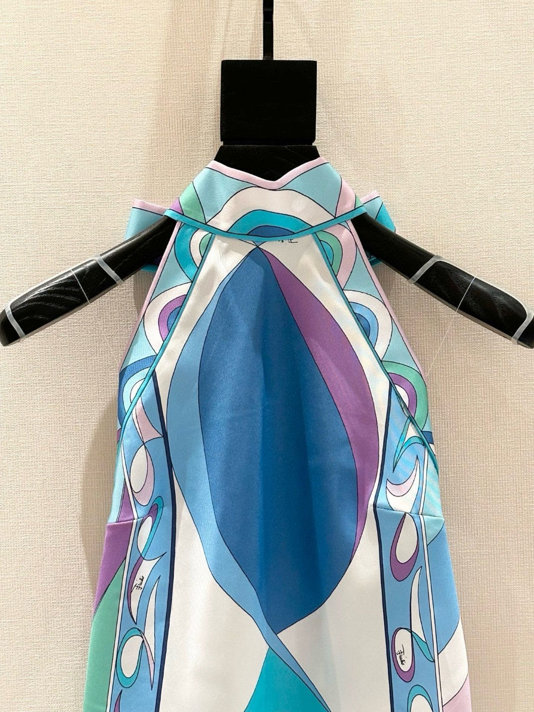 PESCI SILK TWILL HALTER TOP