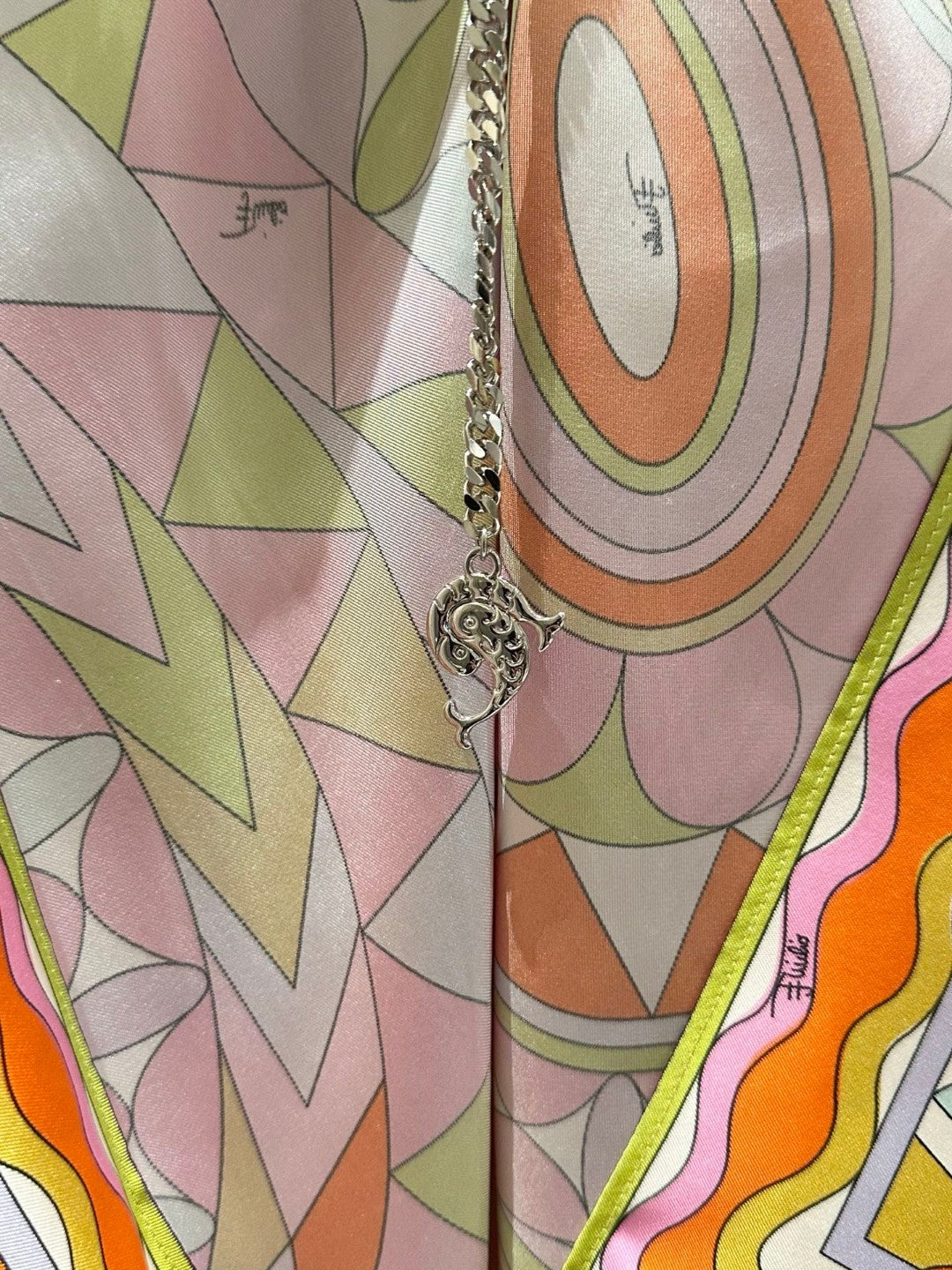 MANUBA PRINT CHAIN TOP